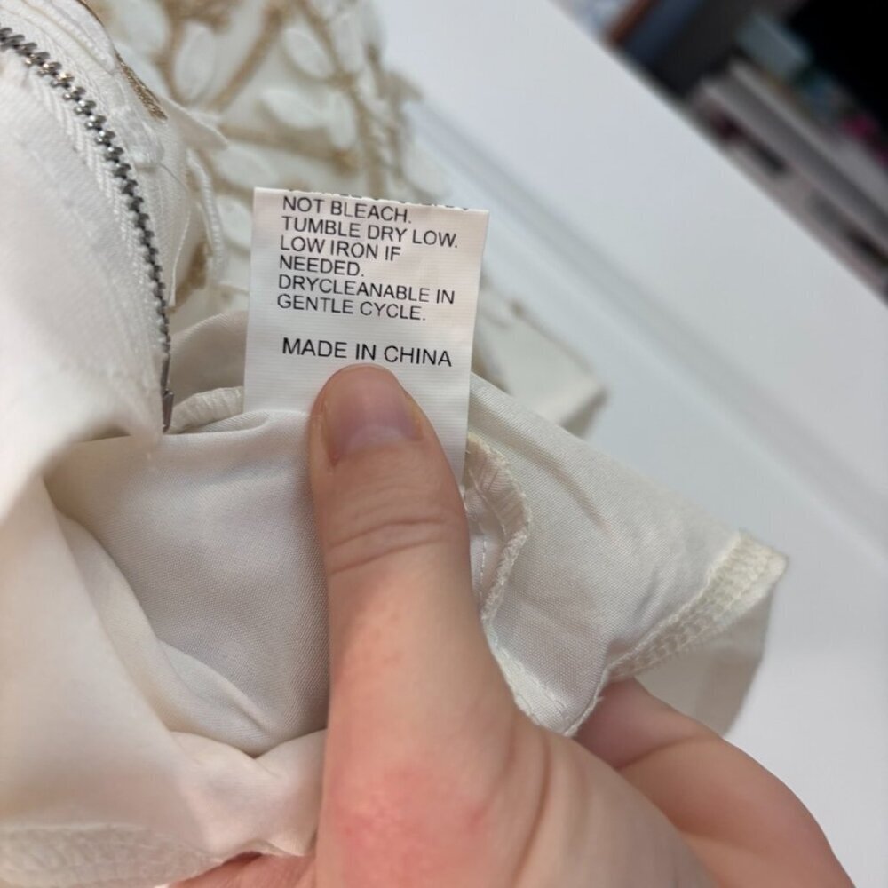 Shein WHITE & GOLD TRIM FLORAL LACE CORSET CROP TOP - Picture 4 of 6